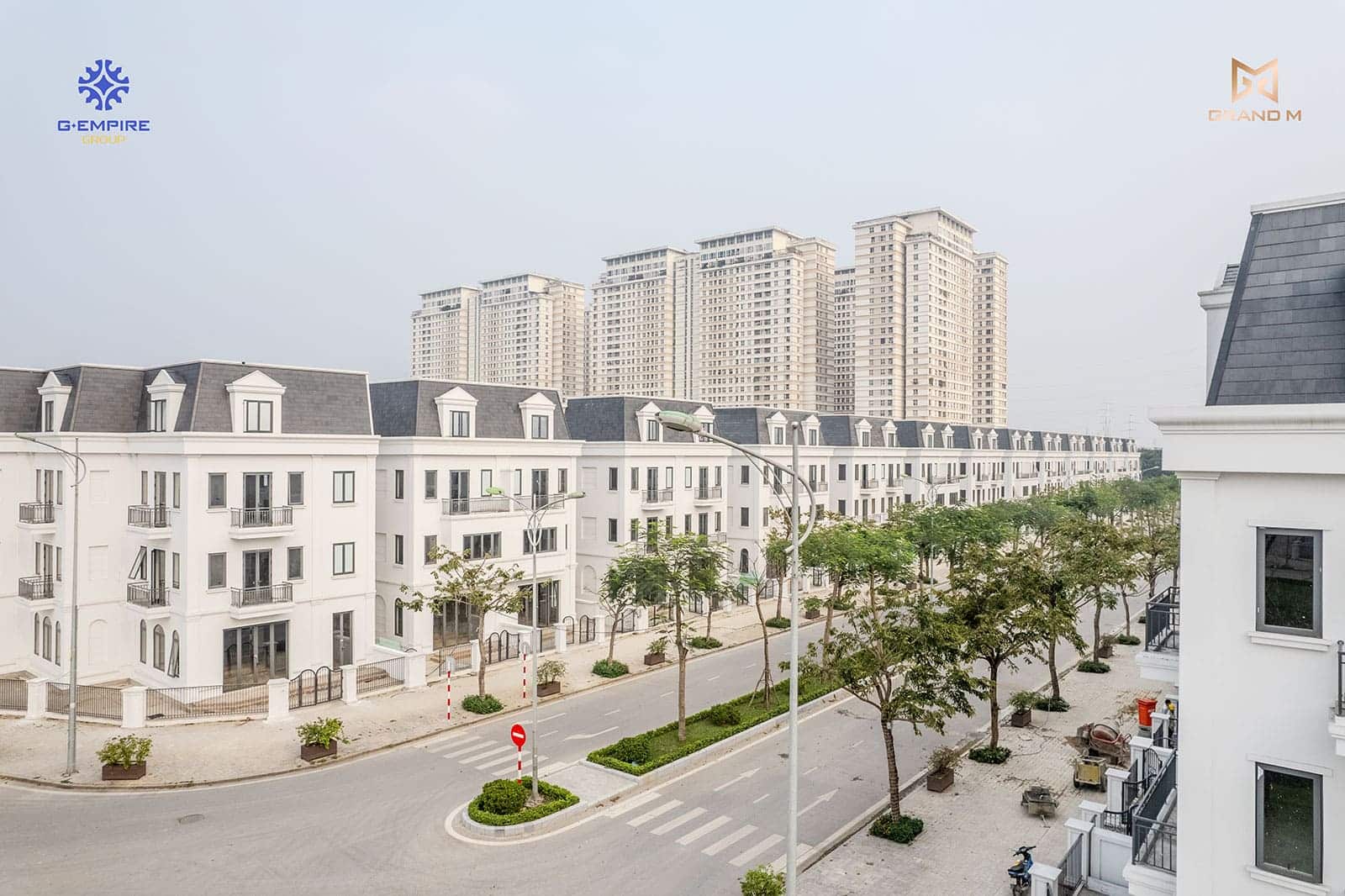 Hình ảnh thực tế dự án biệt thự Solasta Mansion Dương Nội vào tháng 4 năm 2024.