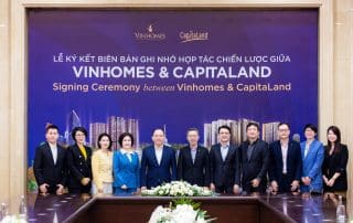 Lễ ký kết hợp tác chiến lược giữa Vinhomes và CapitaLand cho dự án The Fullton CapitaLand tại Việt Nam.